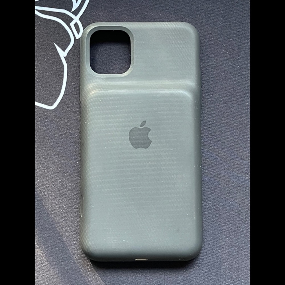 Apple-iPhone 11 Pro Max Battery Case (Black)*Used*